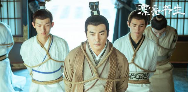 雪文曦|播了2天飙上热度榜第二，这部国产新剧才看一集就不忍直视