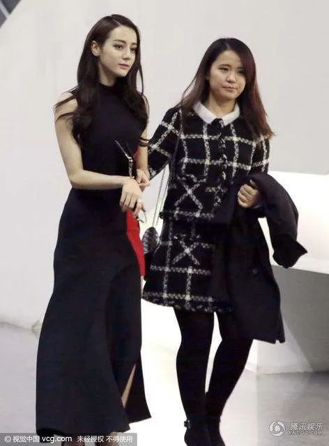 唐嫣|明星和助理什么时候开始也不可说了？