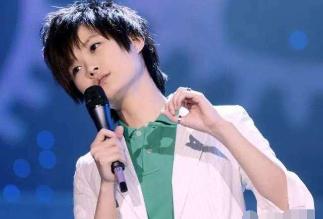 中国好声音|《中国好声音》导师阵容再次反转：双重猜谜，最终会是谢霆锋和她？