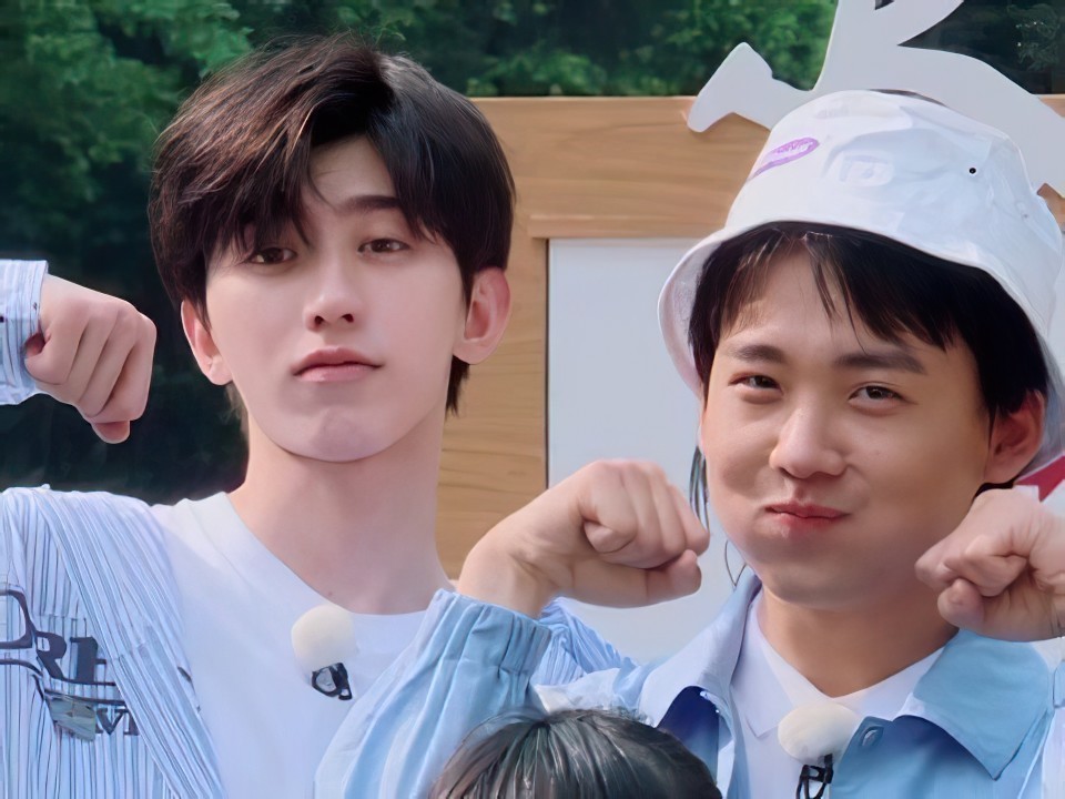 蔡徐坤|一言不合就拜师？“不务正业”的蔡徐坤，再次让郭麒麟甘拜下风