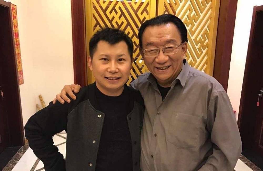 何沄伟|星光大道节目组惹争议，退出德云社的何沄伟，这人品能当评委吗？