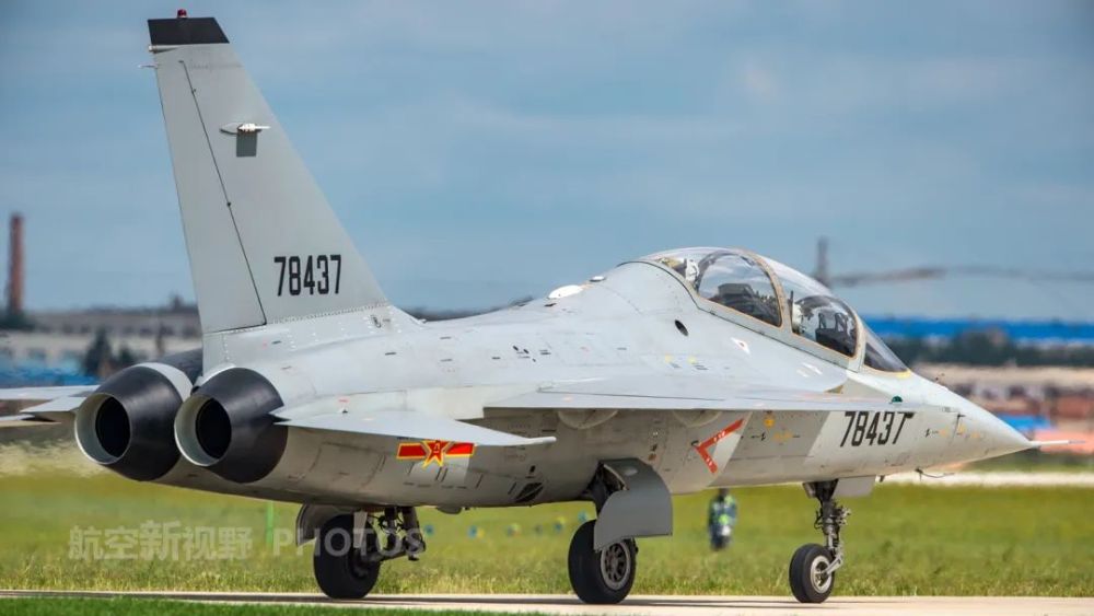 教10高级教练机海量美图中国智造不输欧美再也没人说土了