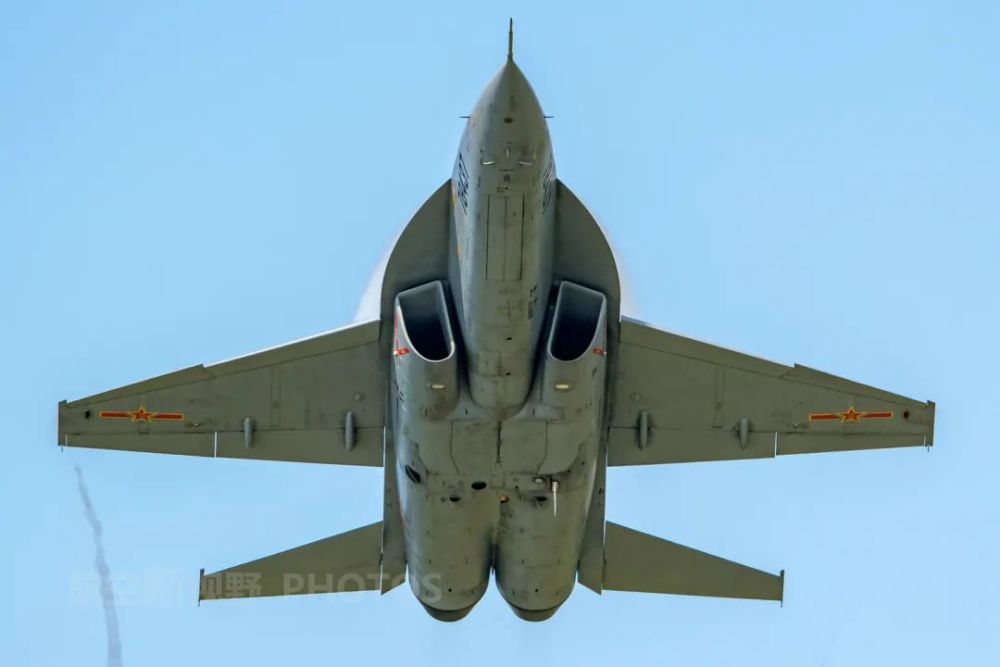 教10高级教练机海量美图中国智造不输欧美再也没人说土了