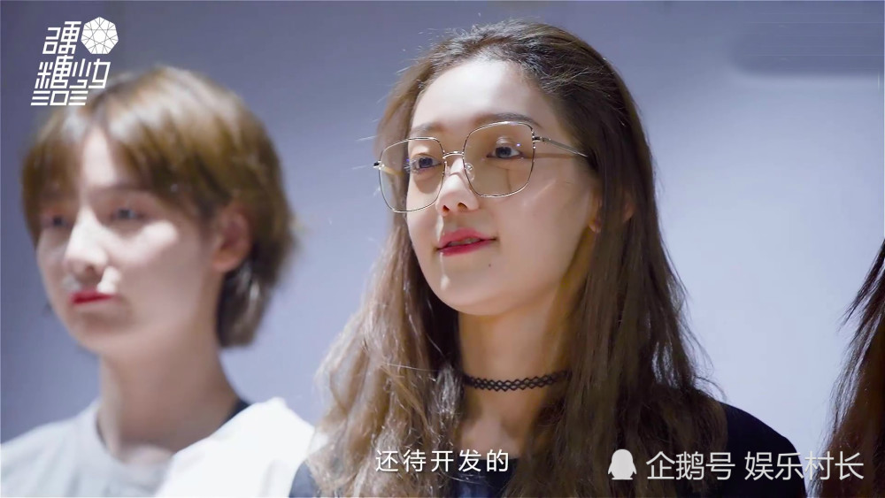 硬糖少女303|硬糖少女妆前素颜曝光，希林赵粤陈卓璇完全路人感，张艺凡水嫩反成最美