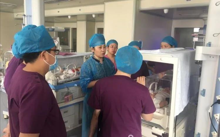 刚出生2天婴儿全身血就被换了一遍,家长