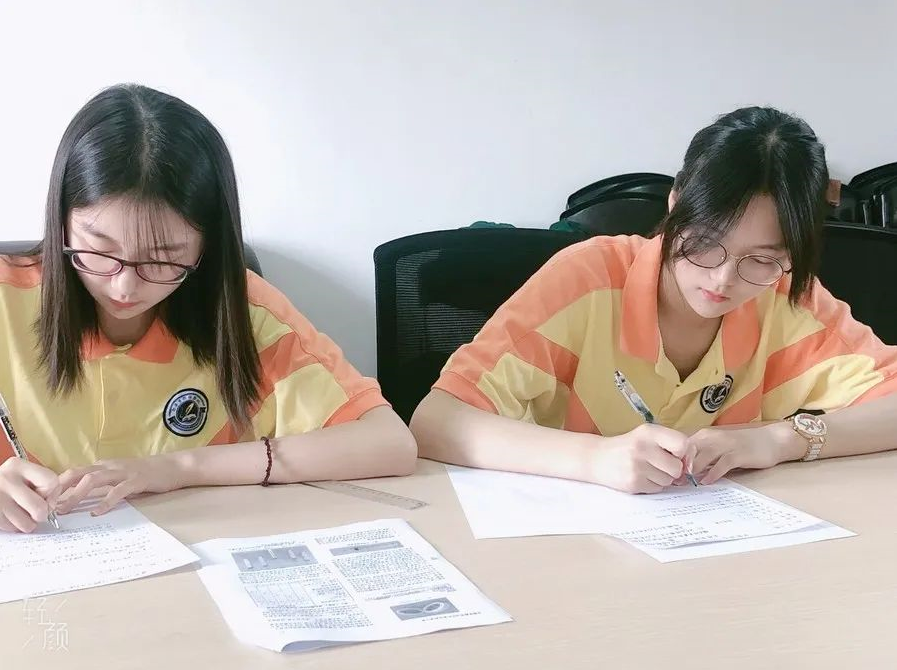 普高扩招！苏州家长：这所高中降分录取中…(图21)