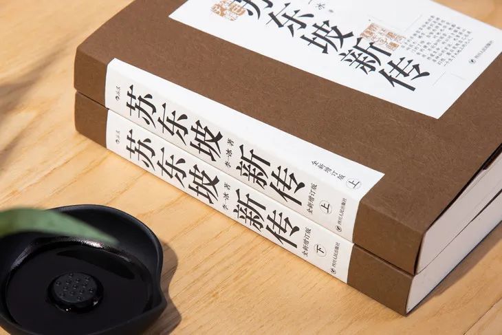 秋日|静坐听雨，方觉秋深