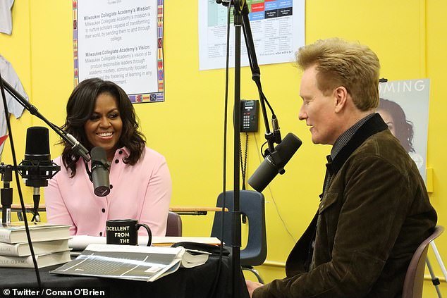 米歇尔·奥巴马|56岁奥巴马夫人开播客，前总统丈夫成首期嘉宾，他人难有的家庭优势