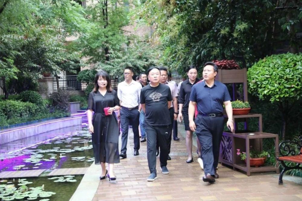 高希希|从才情迸发的黄金十年到资本裹挟的匆忙十年，导演高希希畅所欲言