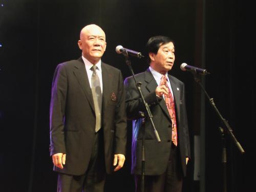 相声|马志明侯耀文都是名门之后，相声作品众多，他们表演水平谁高谁低