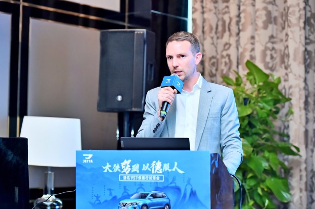 20万内操控最好的SUV，你造吗？