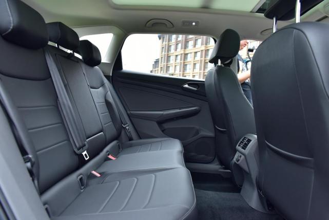 20万内操控最好的SUV，你造吗？