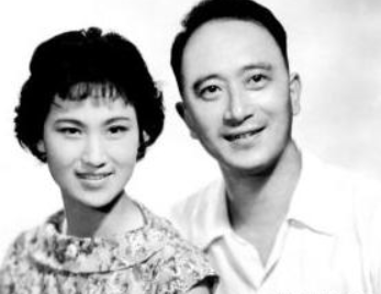 孙道临 王文娟 晚婚的夫妇 他们的爱情故事让人感动 王文娟 孙道临 黄宗江 张瑞芳 越剧