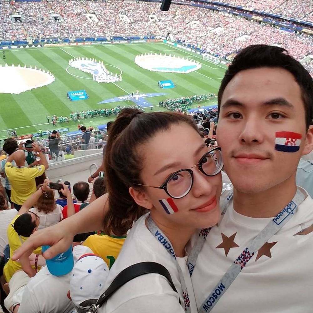 何猷启|赌王儿子何猷启新欢身份疑曝光！年仅20岁未毕业，活跃于富二代圈