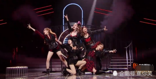 黄晓明|黄晓明惊喜助阵，赵兆帮忙拉票，吴昕不认命，孟佳小组依然垫底