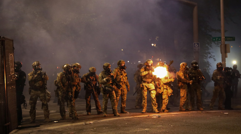 美国_社会|联合国人权高专谴责美国：执法者滥捕、使用歧视性武力