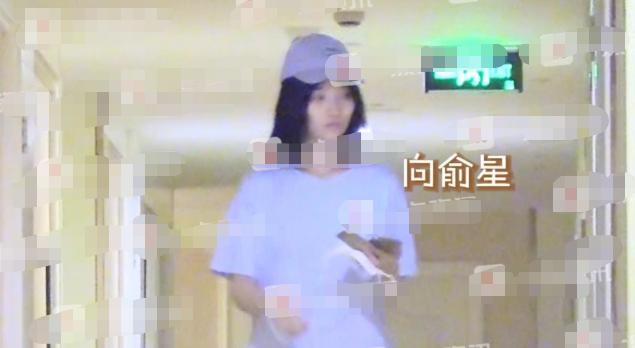 小欢喜|《小欢喜》周奇恋情曝光？高考完与女星共度一夜，妈妈亲自送他去宾馆