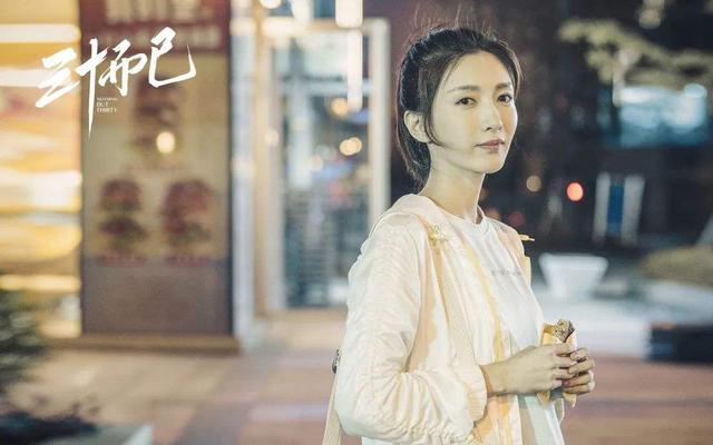 关晓彤|鹿晗、关晓彤新剧口碑飙升？国产剧好像突然开窍了