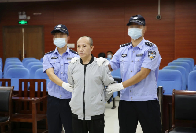纠集他人抢劫并杀害姐夫 广西一男子被执行死刑