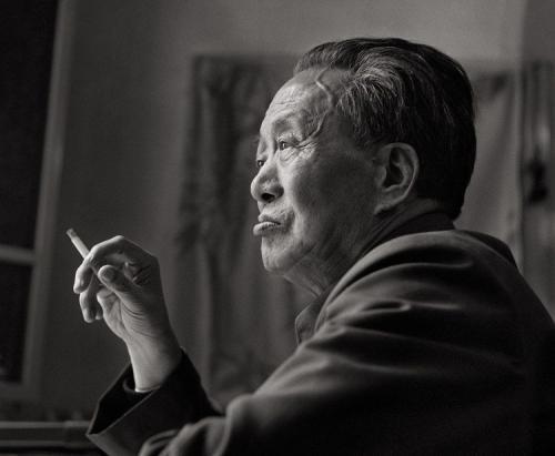 总编辑的王独清,乃是民国诗坛的一位风格独特的诗人,技巧上受象征派