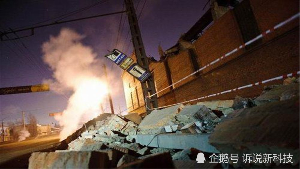 2013年俄罗斯陨石事件背后真相是什么难道人类存在有特殊意义