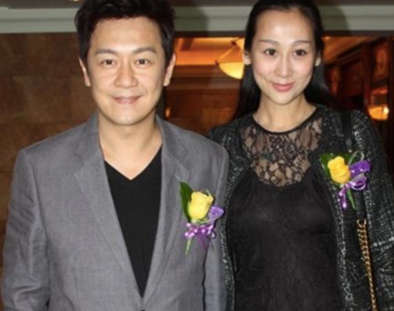 港姐冠军|昔日港姐，3年生三胎，息影4年认不出，一胖毁所有？