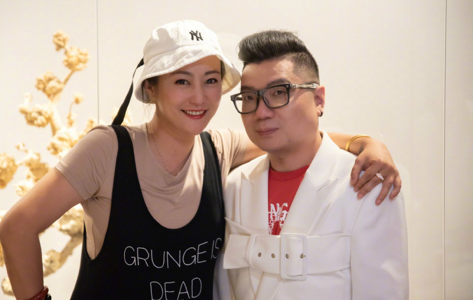 程青松|导演程青松提恶心的事，称电影被恶意打低分，话语中直指肖战粉丝