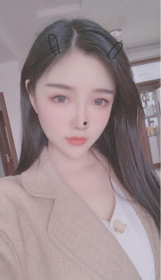 轩子巨2兔晒出洗澡照片直言自己不懂得寂寞网友看蒙了