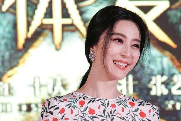 范冰冰|微博发出“努力坚强的活着”感叹的范冰冰，到底想要什么？