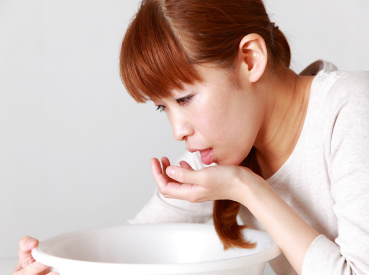 电视剧里的唯美的干呕和现实中的孕吐对比哪个害喜更真实