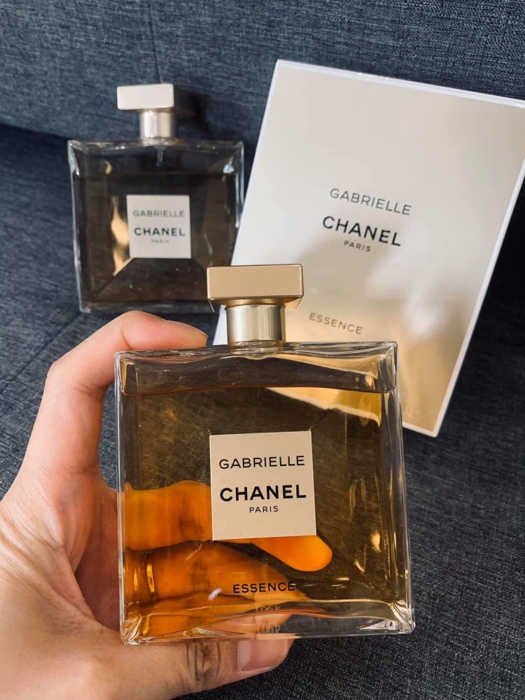 香奈儿 嘉柏丽尔 一款很温柔很经典但中规中矩的女士香水