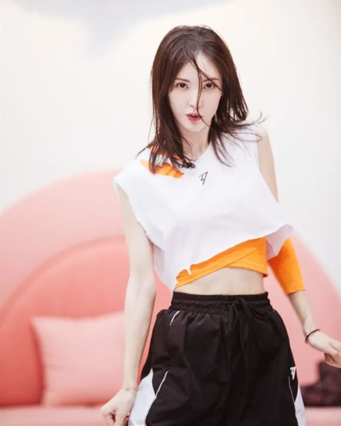 微胖女生选第一种,最后一种不够瘦别学_腾讯新闻