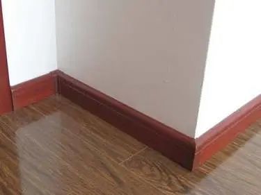 地热地板百木世佳_木地板新_杉木地板是刷木蜡油还是清漆