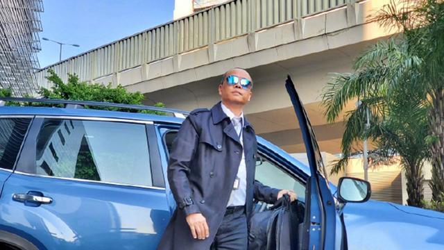 欧阳震华|58岁欧阳震华晒养生视频，近照曝光略显憔悴，离开TVB后令人担忧