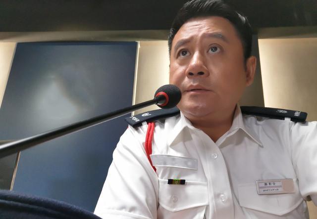 欧阳震华|58岁欧阳震华晒养生视频，近照曝光略显憔悴，离开TVB后令人担忧