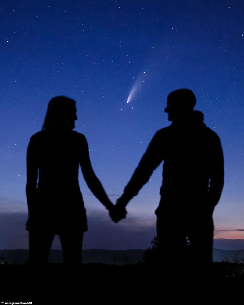 求婚|6800年一遇的媒人！美国男子求婚一刻巧遇超罕见彗星划过夜空