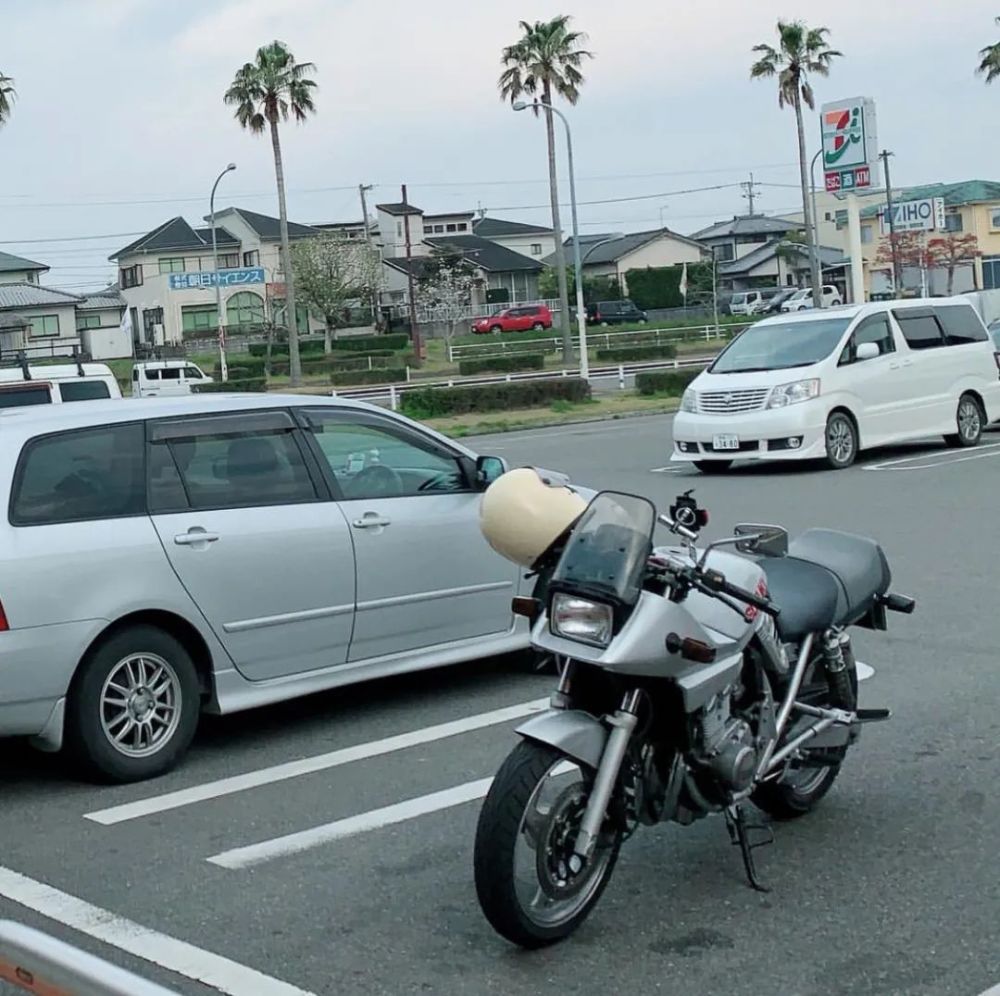 铃木也有四缸250 Gsx250s Katana不容小觑 腾讯新闻