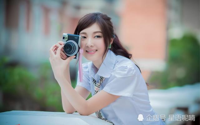 暗恋呢 这种朋友之间的调戏 也算是双子座爱情的 前戏 呢 双子座 双子男 双鱼座 于一