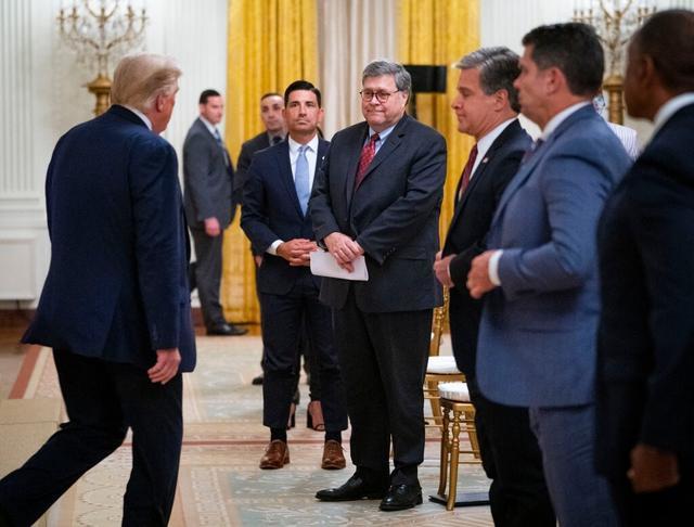 美国fbi|深度：线人秘密与美国FBI合作调查通俄门，结果身份被美国司法部长泄露