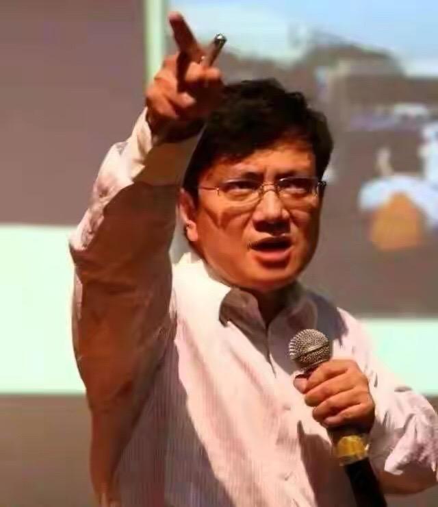 郑强教授谈外语过度重视外语孩子们花在外语上的时间太多了