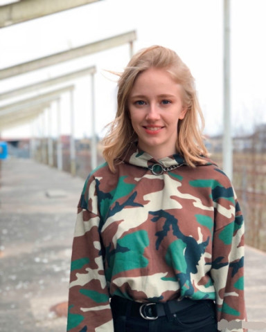 最美丹麦女孩找了个小黑佬网友直呼可惜了