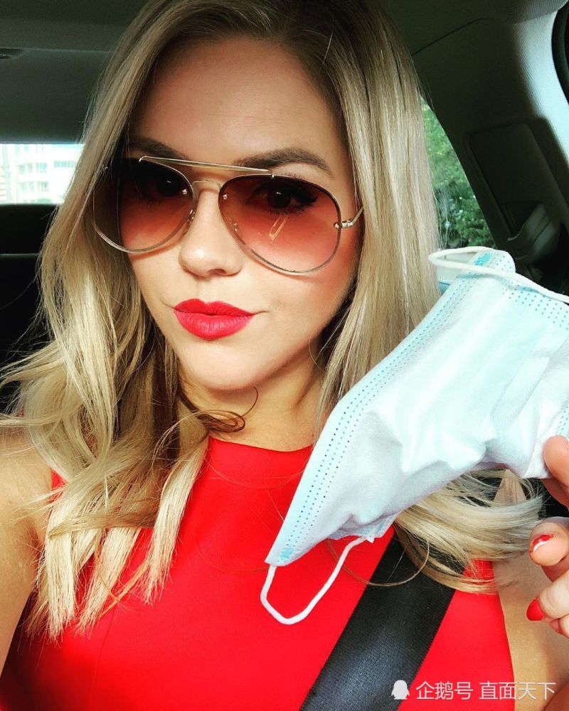 维多利亚|美女主播播新闻 细心观众帮她捡回一条命