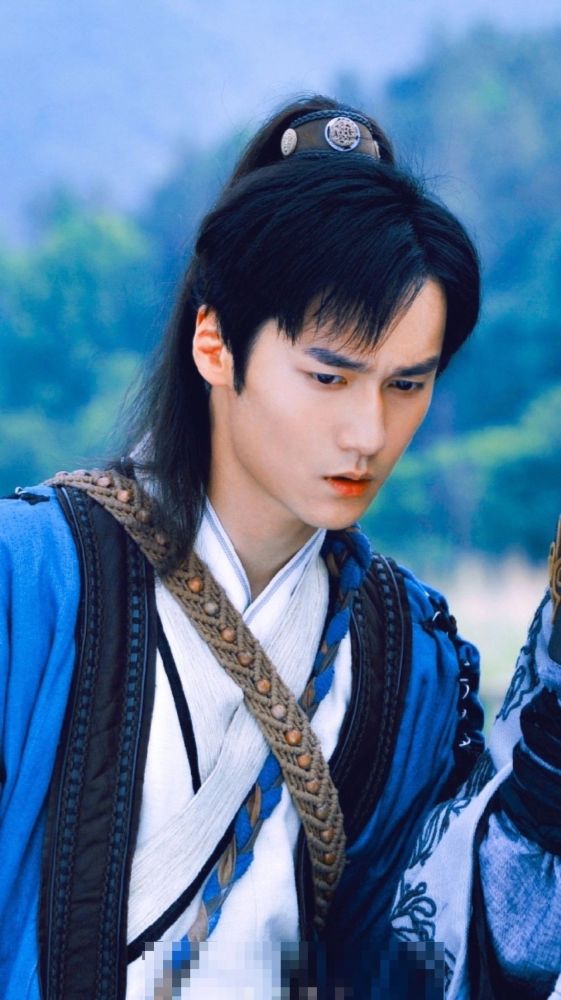 "东亚劲夫"当初帅气非凡,如今憔悴到认不出,他经历了什么?