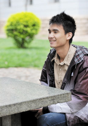 越南小伙:中国很优秀,全球只有中国在认真植树造林!