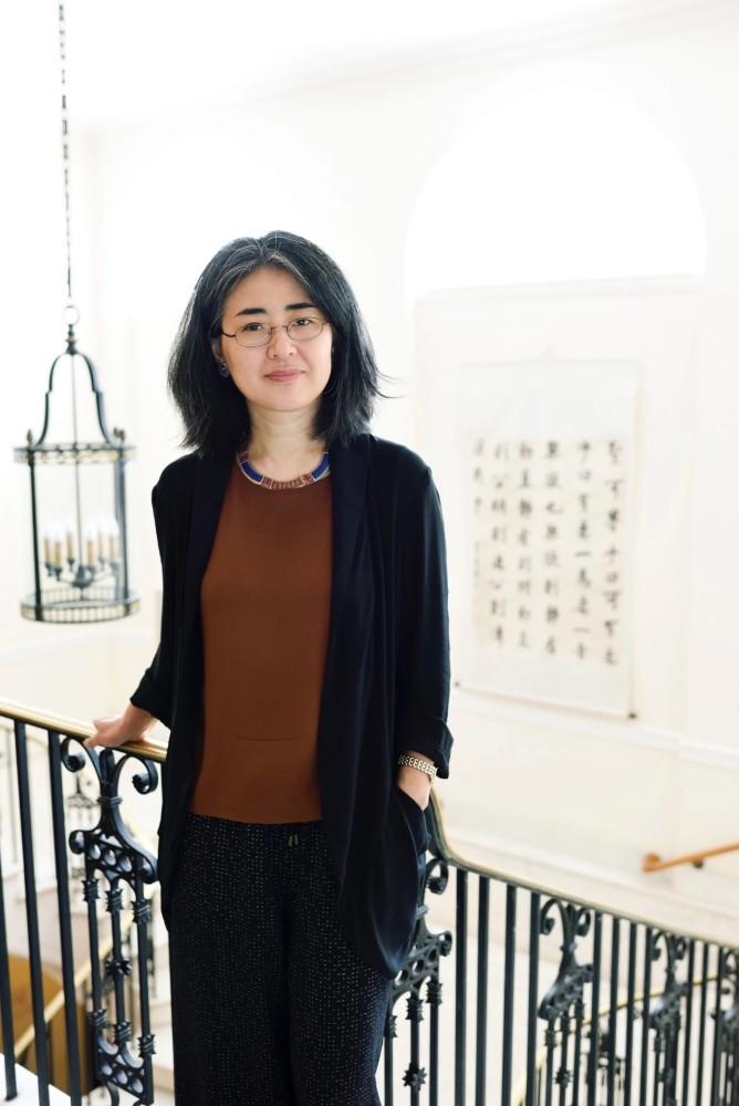 她是北大才女28岁改国籍嫁美国教授21年过去近况曝光