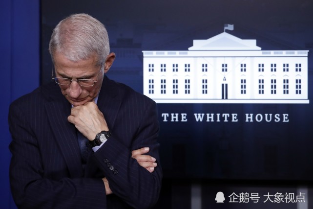 受到了党内同僚的谴责,甚至被要求辞去众议院共和党党团负责人一职