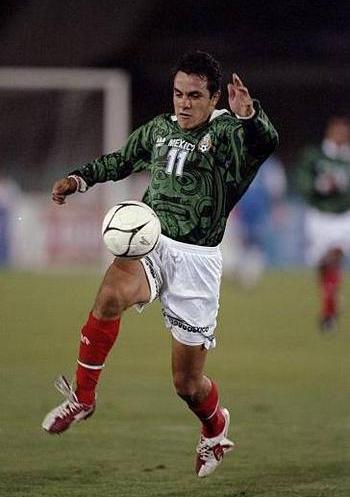 布兰科(cuauhtémoc blanco bravo)与墨西哥阿兹特克文明末代年轻皇帝