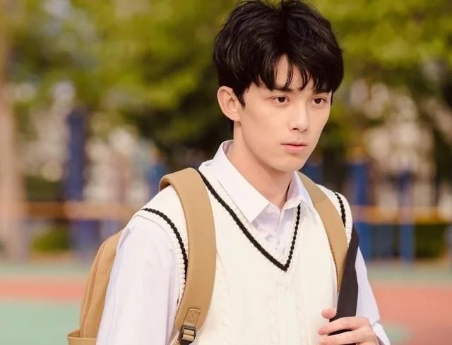 流量明星主演穿越火线吴磊哭戏鹿晗眼神戏不小心惊艳众人