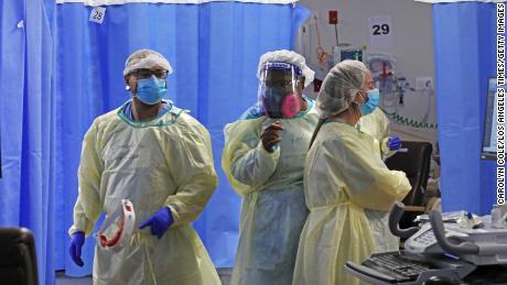 美国|美国连续4天单日新增死亡病例过1000，专家联名建议再次“封锁”