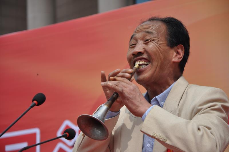 韩铁斌的《大起板》荣获全国首届唢呐邀请赛"民间唢呐班最具影响力